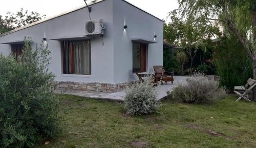 Bungalow (4 Adults)