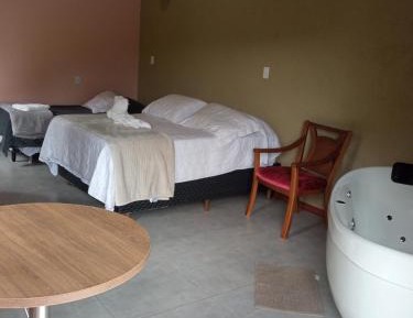 Deluxe Family Suite