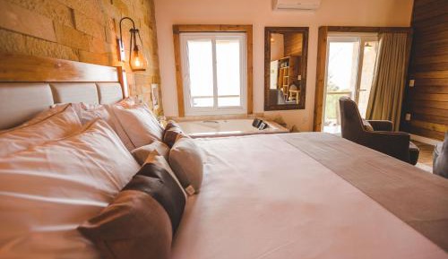 King Suite with Spa Bath