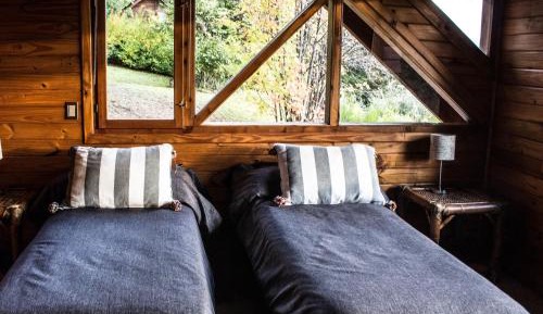 Bungalow (6-8 Adults)