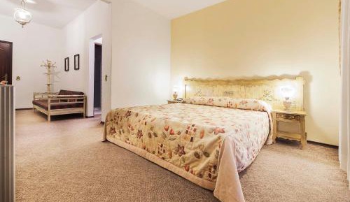 Standard Room with Double Bed