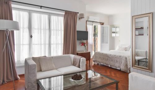 Bungalow (2 Adults)