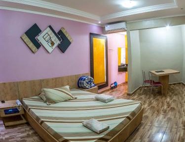 One-Bedroom Suite