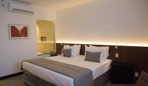 Premium King Room
