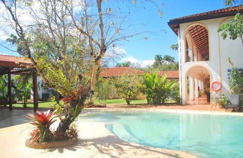 Zona Granja Hotel | El Pueblito Iguazu
