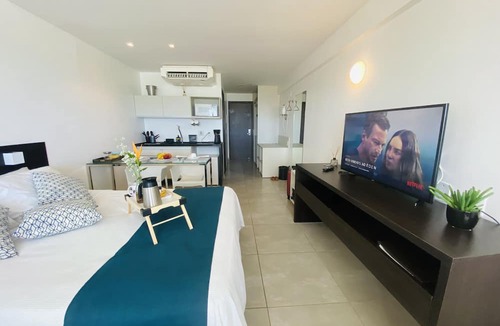 Cruz das Almas Hotel | Ritz Suítes Flat de Temporada beira mar