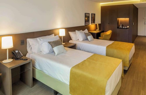 La Plata Hotel | Dazzler by Wyndham La Plata