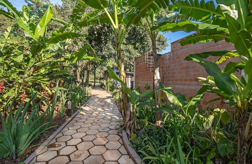 Brotas Hotel | Suítes no Quintal