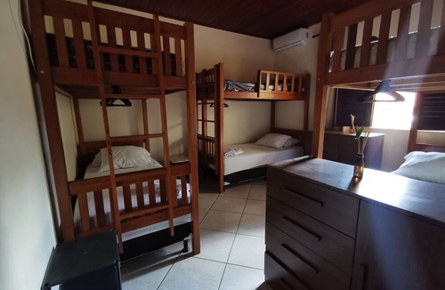 Alto da Cruz Hotel | SOS Hostel