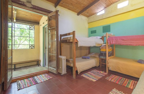Concepcion del Uruguay House | Casa del Árbol Hostel