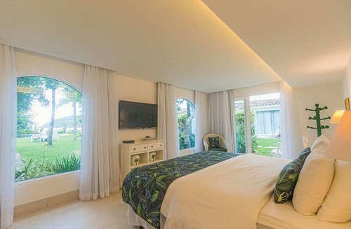 Village da Ferradura Hotel | Villa Raphael