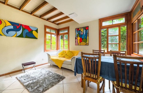 Carapicuiba Ski Chalet | Chalé acolhedor cercado por natureza | Granja Viana