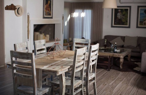 Lujan de Cuyo House | Durigutti Family Winemakers – Casas de Huespedes