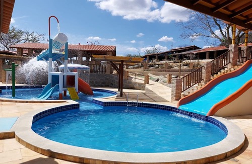 Quixada Hotel | FAZENDA HOTEL PEDRA DOS VENTOS