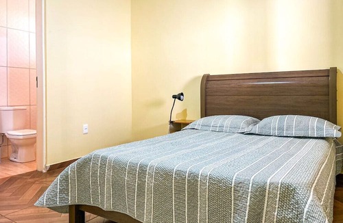 Caixa d'Agua House | Chácara com piscina, churrasq e WiFi em Taubaté/SP