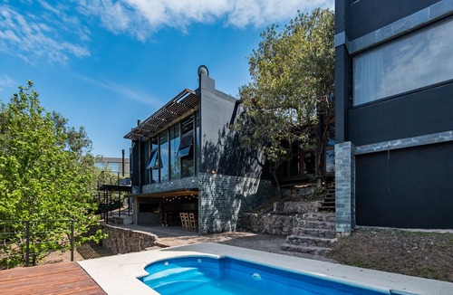 Rio Ceballos House | Paraíso Privado Entre Montañas y Golf