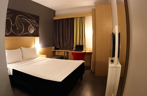 Bairro Epaminondas II Hotel | ibis Jatai Shopping