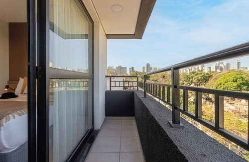 Jardim das Bandeiras Apartment | Charlie Murat Vila Madalena