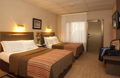 Neuquen Hotel | Hotel Land Express Neuquén