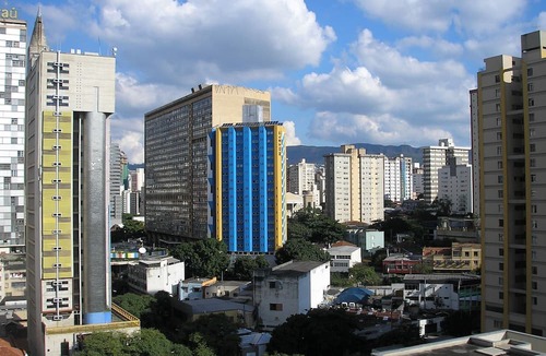 Barro Preto Apartment | FLATBH - MINES CENTER, CENTRAL MARKET . INTERNET WI-FI, SWIMMING POOL
