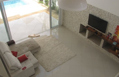 Estancia das Flores House | Contemporary style house with 4 suites and 6 bathrooms in gated community