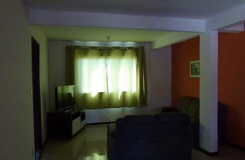 Flamengo Apartment | 2-bedroom apartment + maid's quarters, spacious living room in a great gated community on Stella Mari beach.