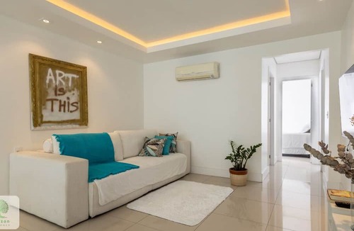 Centro Apartment | 300m from the sea, 3 Suites, 2 Garages