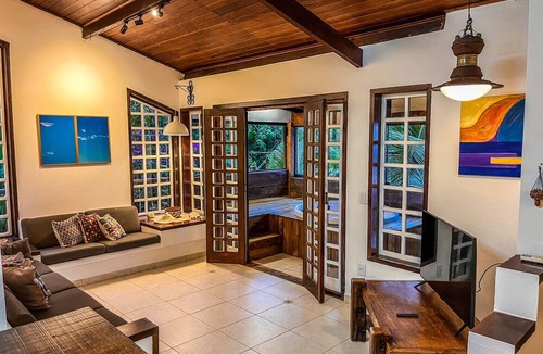 Felix House | Casa Varandas