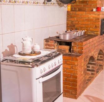 Rio Bananal House | Refúgio em Pedra Azul Suítes nas Montanhas