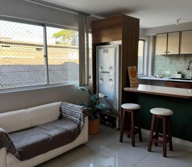 Civic Center Apartment | Apê completo -1Q - Centro Cívico - Estar perto de tudo é outra história!