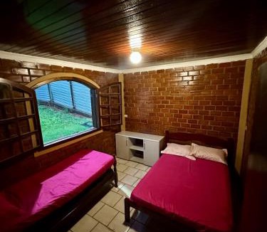 Primeiro de Maio House | Chacara Copacabana - Pesca e Lazer