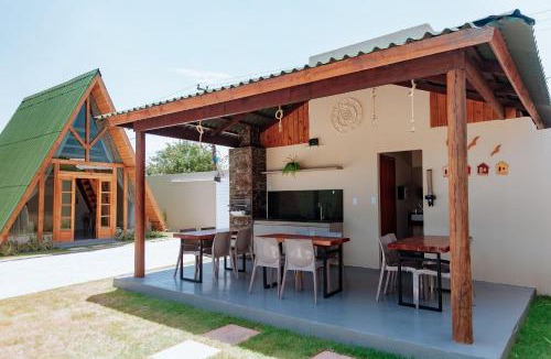 Bela Vista Ski Chalet | Chalé moderno e aconchegante em Itacimirim 02