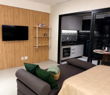Marilia Apartment | Studio na Av Esmeraldas com garagem