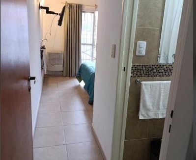 Villa Adelina House | habitacion con baño privado en casa compartida