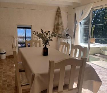 Alta Gracia Apartment | Vista Alago