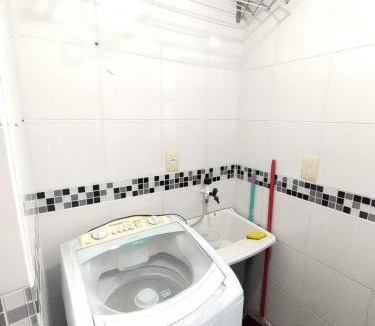 Canoas Apartment | Apartamento térreo, bem equipado, com estacionamento, pra seis pessoas