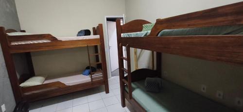 Barueri House | Quartos coletivos para equipe ou família