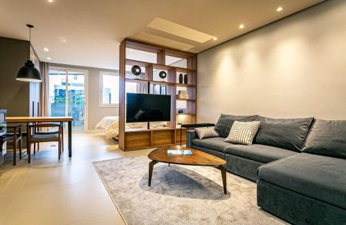 Centro Apartment | Close mall | Foodhall | Everything walking #CA14