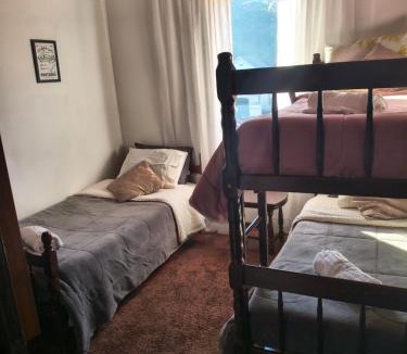 Vila Inglesa House | Refúgio da Serra - com lareira - 900m do Capivari