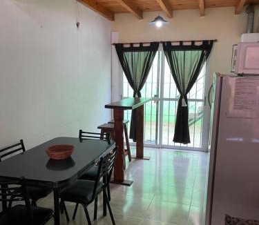 Victoria Apartment | Departamento para 5 personas con pileta y cochera-pet friendly