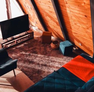 Mateus Leme Ski Chalet | Cabana dos sonhos Chalé experience Hidro CinemaSPA