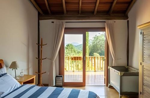 Santo Antonio do Pinhal Apartment | Sítio na Serra: Cavalos, Piscina & Sauna