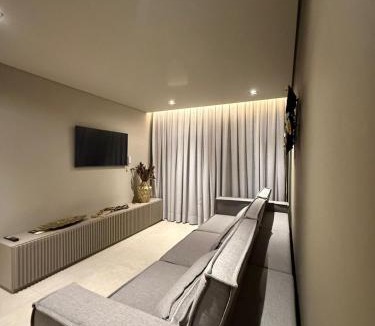Industrial Apartment | Apartamento Boutique Cheia de Graça 304