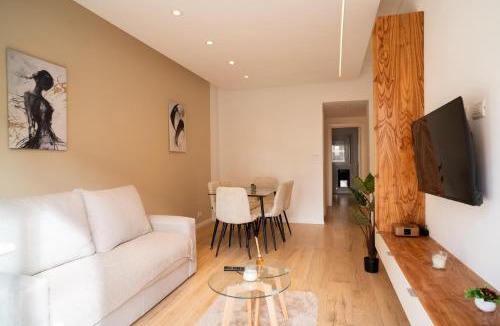 Mar del Plata Apartment | Check and Home - Colón - 5 Huéspedes a Estrenar con Balcón