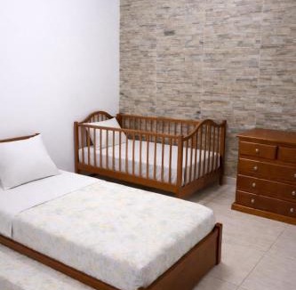 Sao Bernardo House | Large house with grassy yard, great location