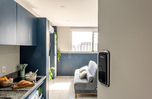 Barra Funda Apartment | Modern Apartment with Air Conditioning and Gym