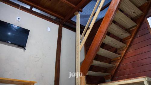 Balneario Praia do Leste Ski Chalet | Recanto Pousada JU&JU Chalé com PISCINA COMPARTILHADA