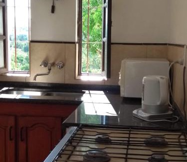 Villa Parque Siquiman House | Tu refugio en las sierras-Excepcional vista-6 huéspedes