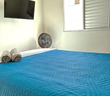 Pindamonhangaba Apartment | Apartamento em Pinda próximo ao Centro da Cidade com internet de Alta Velocidade 700Mbps Condomínio com Portaria 24h, Estacionamento incluso