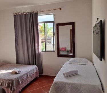 Parque Xangri-La 1a Secao Apartment | Suite confort 02